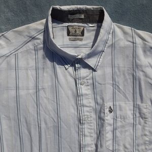 Volcom button down